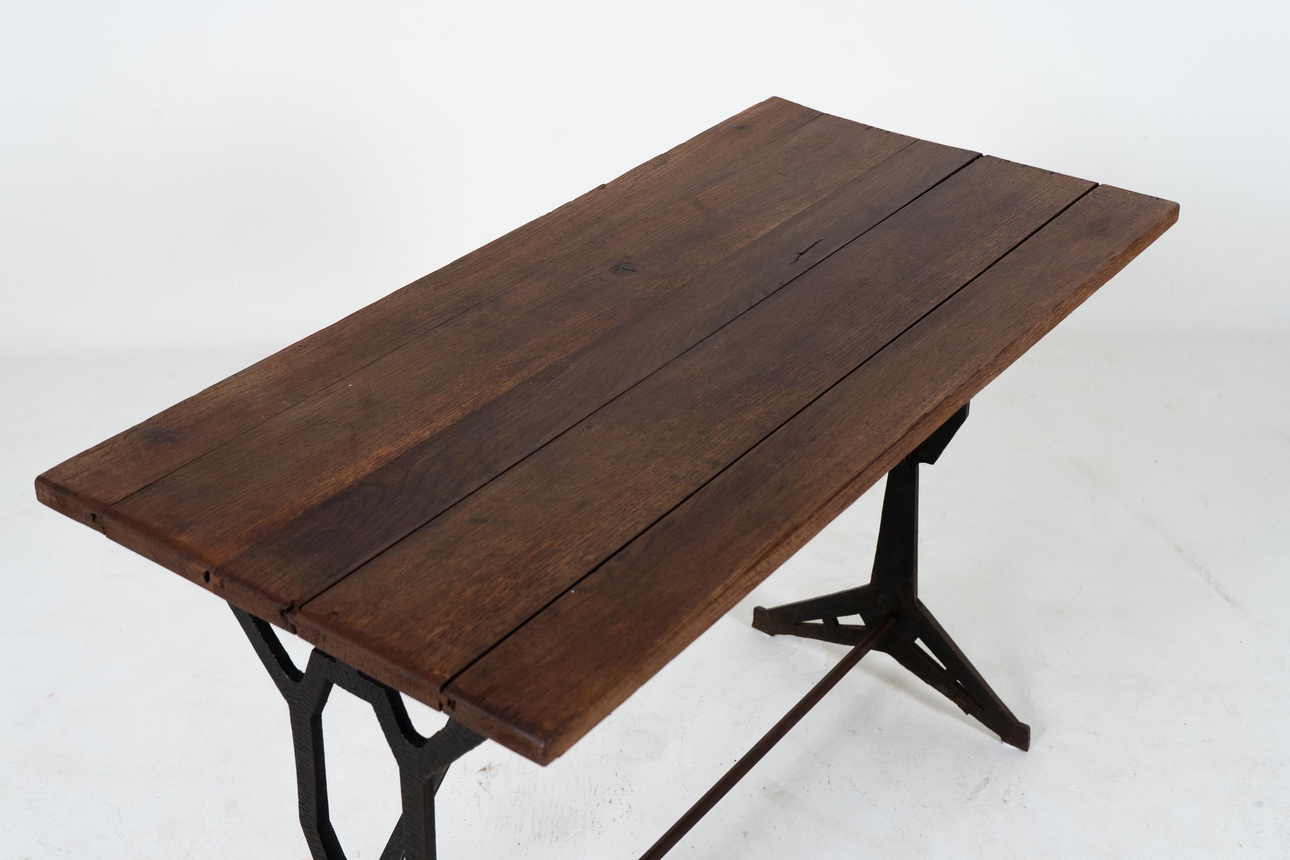 A French Oak Bistro Table, c. 1930 For Sale 4
