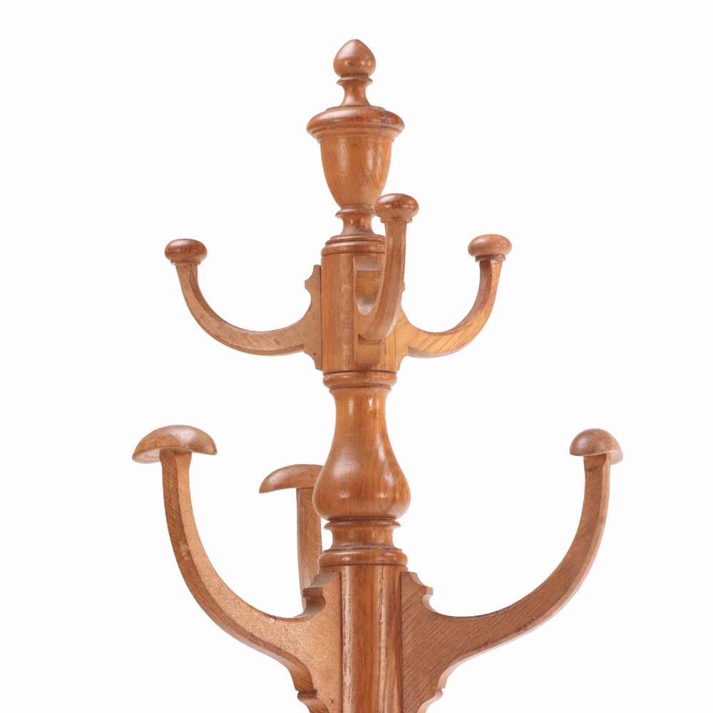 XIX secolo Una cappelliera francese in Oak e un portaombrelli in latta, C.C. 1890. in vendita