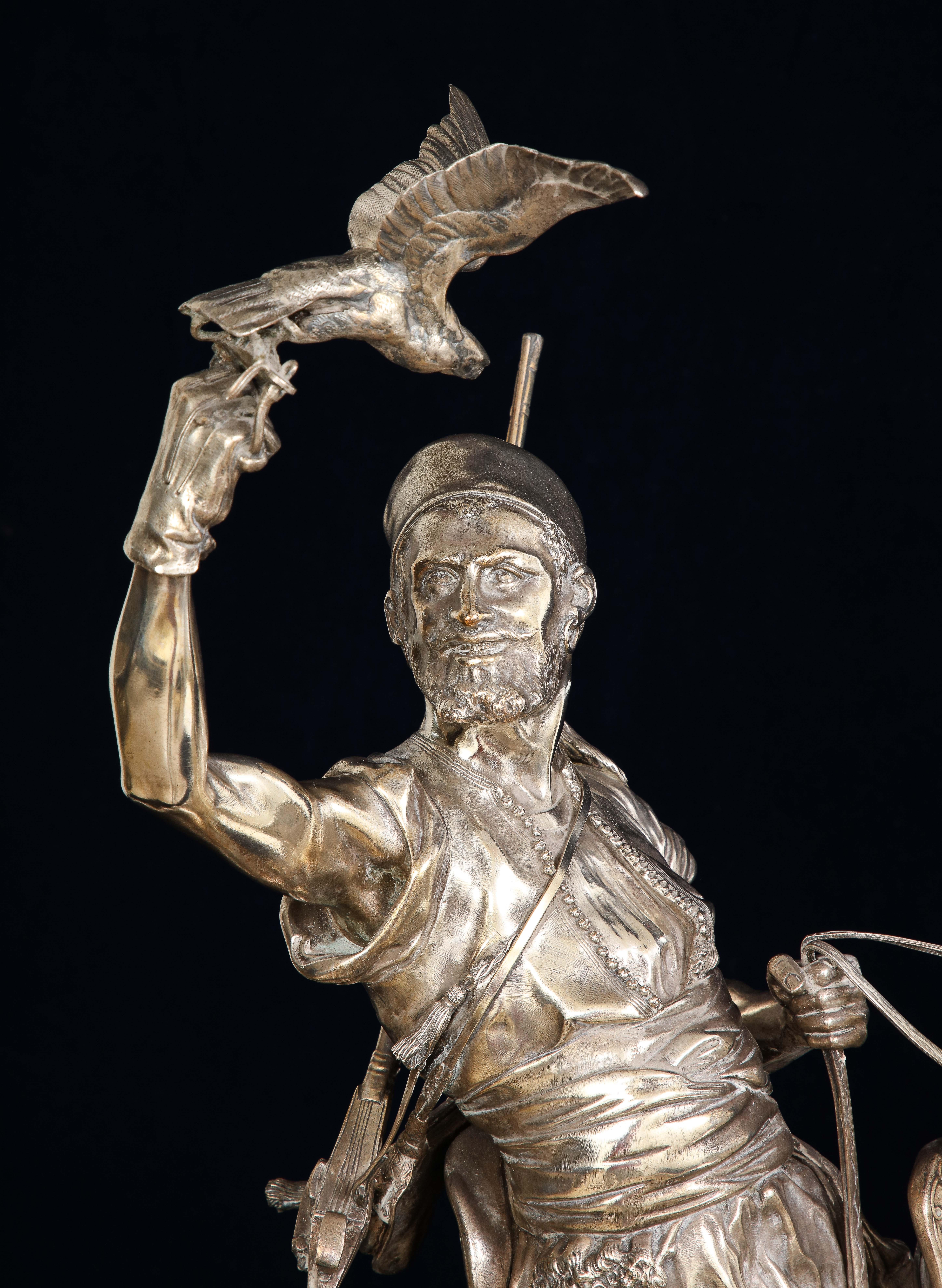Groupe de « Le fauconnier » en bronze argenté de style orientaliste français, P.J. Mene 19ème C. en vente 2