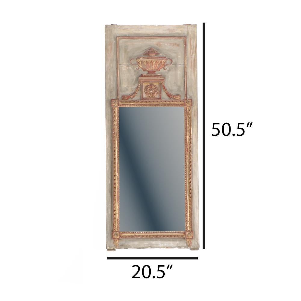 Legno Specchio francese Trumeau dipinto e intagliato, inizio-metà del XIX secolo. in vendita