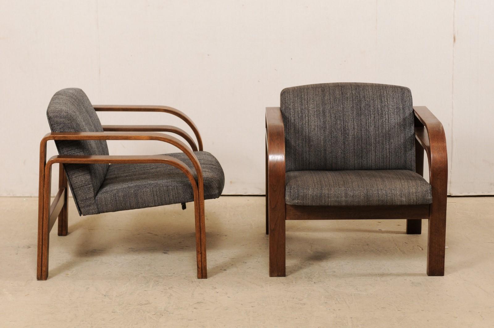 double arm chair