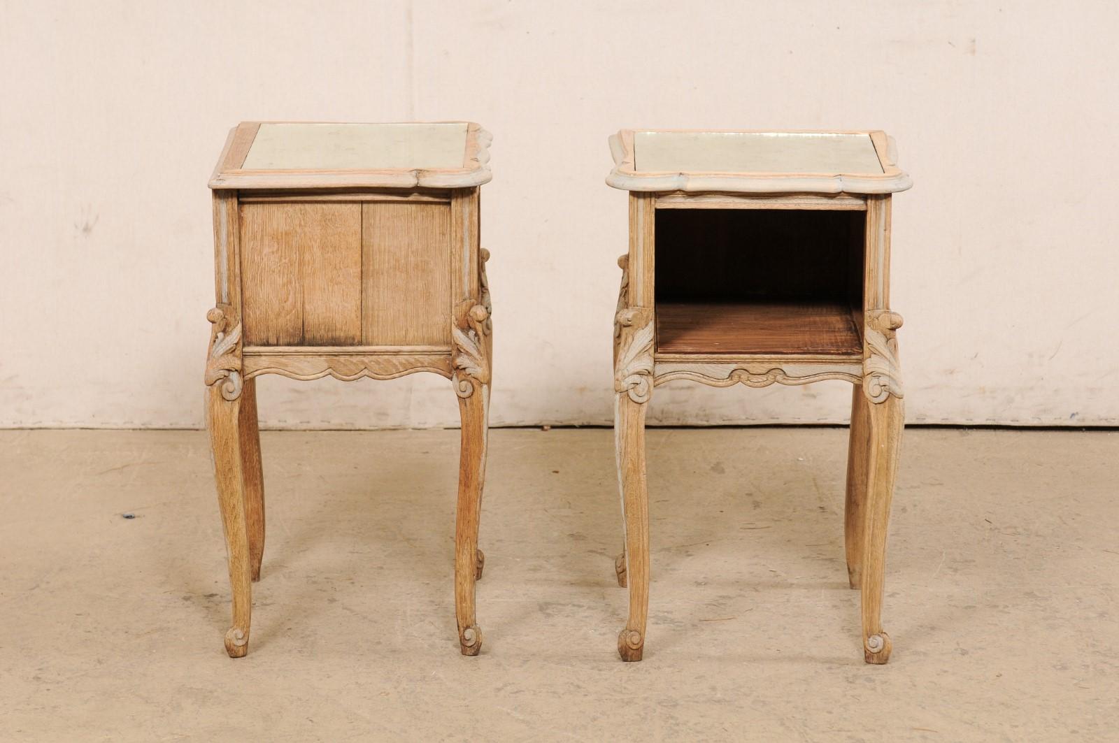 French Pair of Mirror-Top Carved-Wood End Tables, 1920's For Sale 2