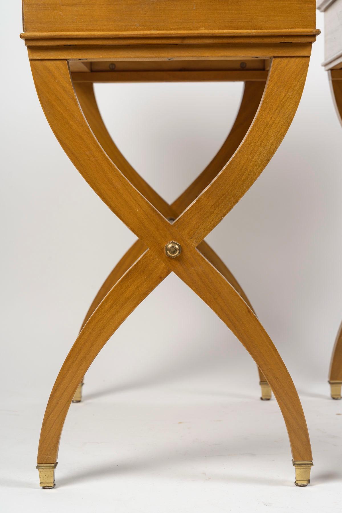 Début du 20ème siècle Paire de tables d'appoint dans le style d'André Arbus (1903-1969), vers 1920 en vente