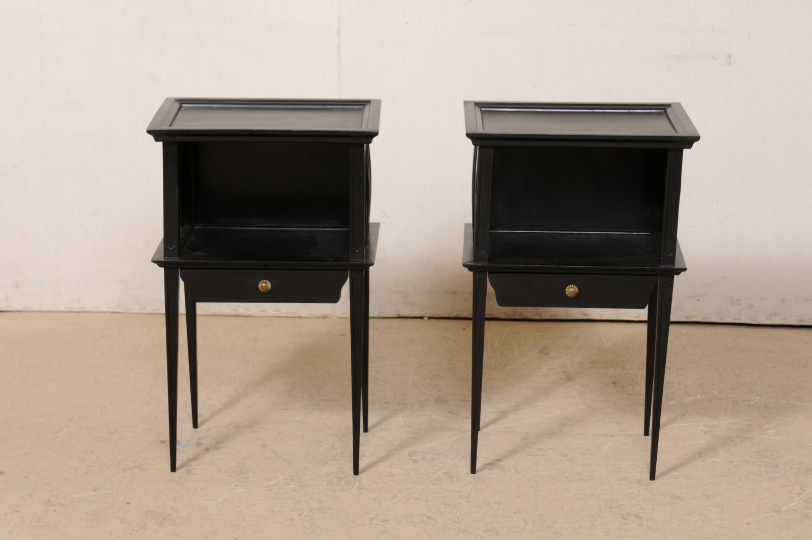 A French Pair of Wooden Side Chests/End Tables in Black, Mid 20th Century 8