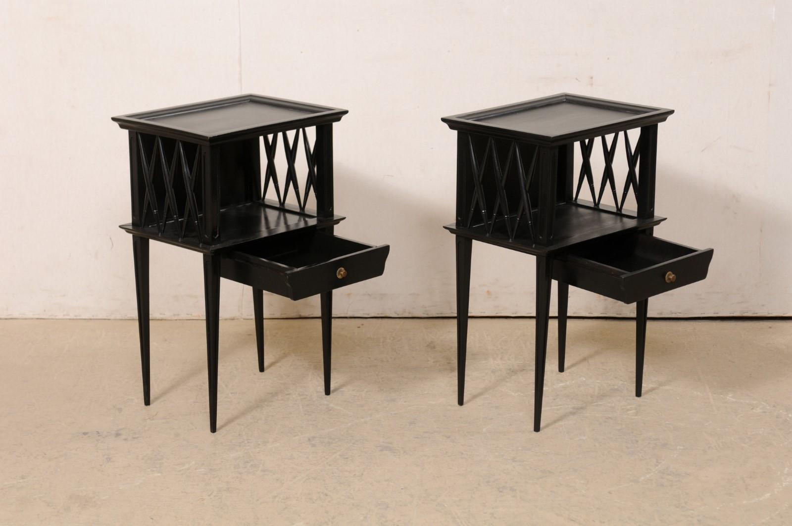A French Pair of Wooden Side Chests/End Tables in Black, Mid 20th Century 1