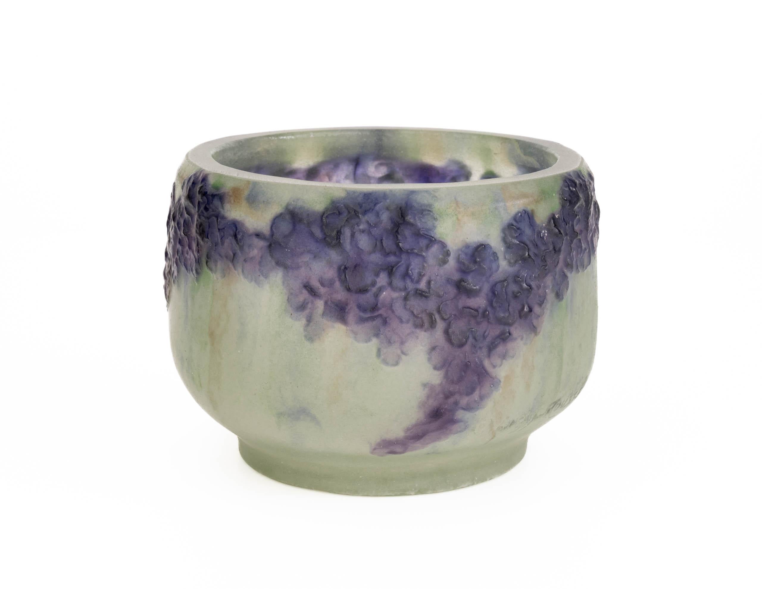 A French pâte de verre bowl by Gabriël Argy Rousseau – Lichen In Good Condition For Sale In Linne, LI