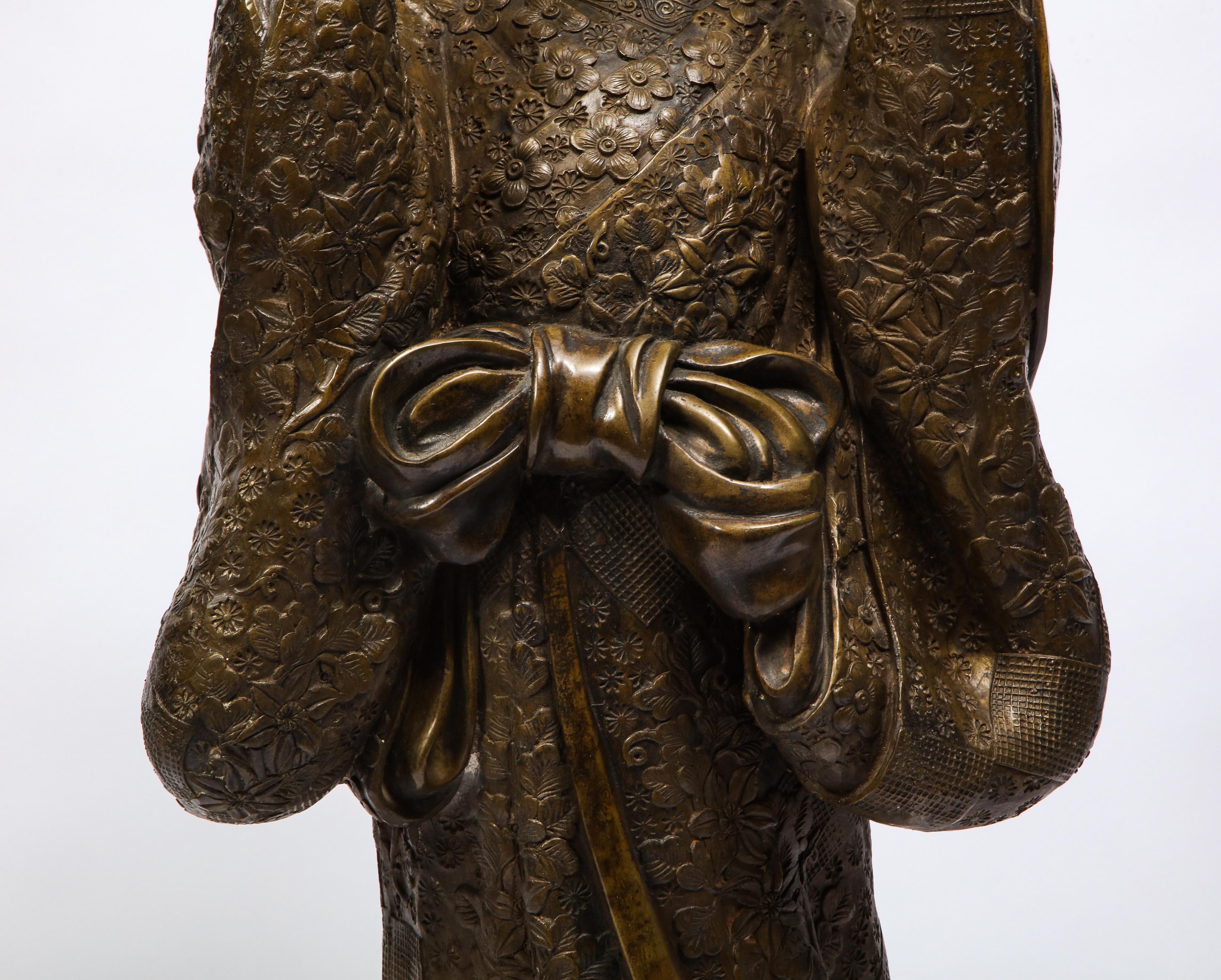 French Patinated Bronze Figure of a Standing Japanese Geisha with Kimono & Obi For Sale 3