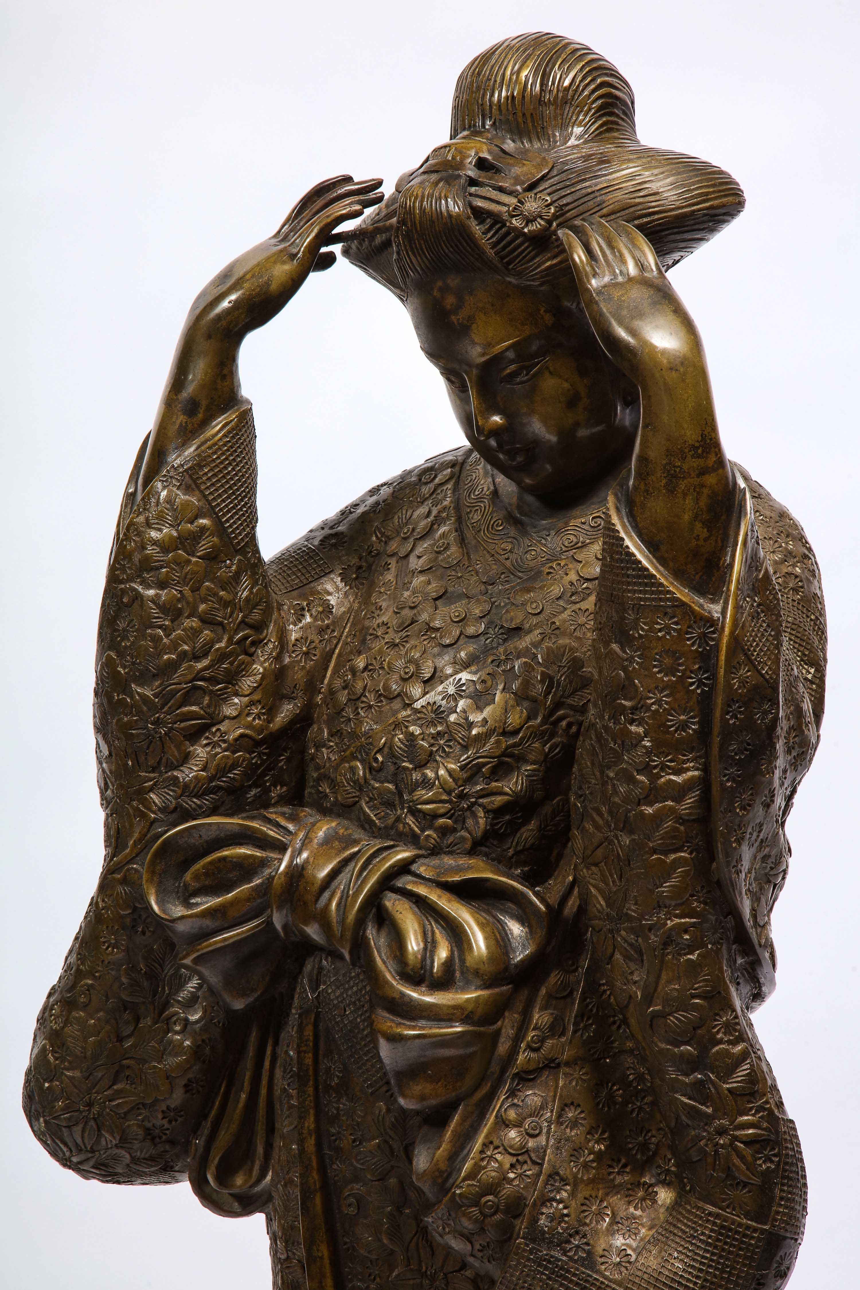 Japonisme French Patinated Bronze Figure of a Standing Japanese Geisha with Kimono & Obi For Sale
