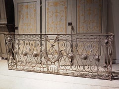 Französisches schmiedeeisernes Balkongeländer aus der Zeit Ludwigs XVI., um 1785
