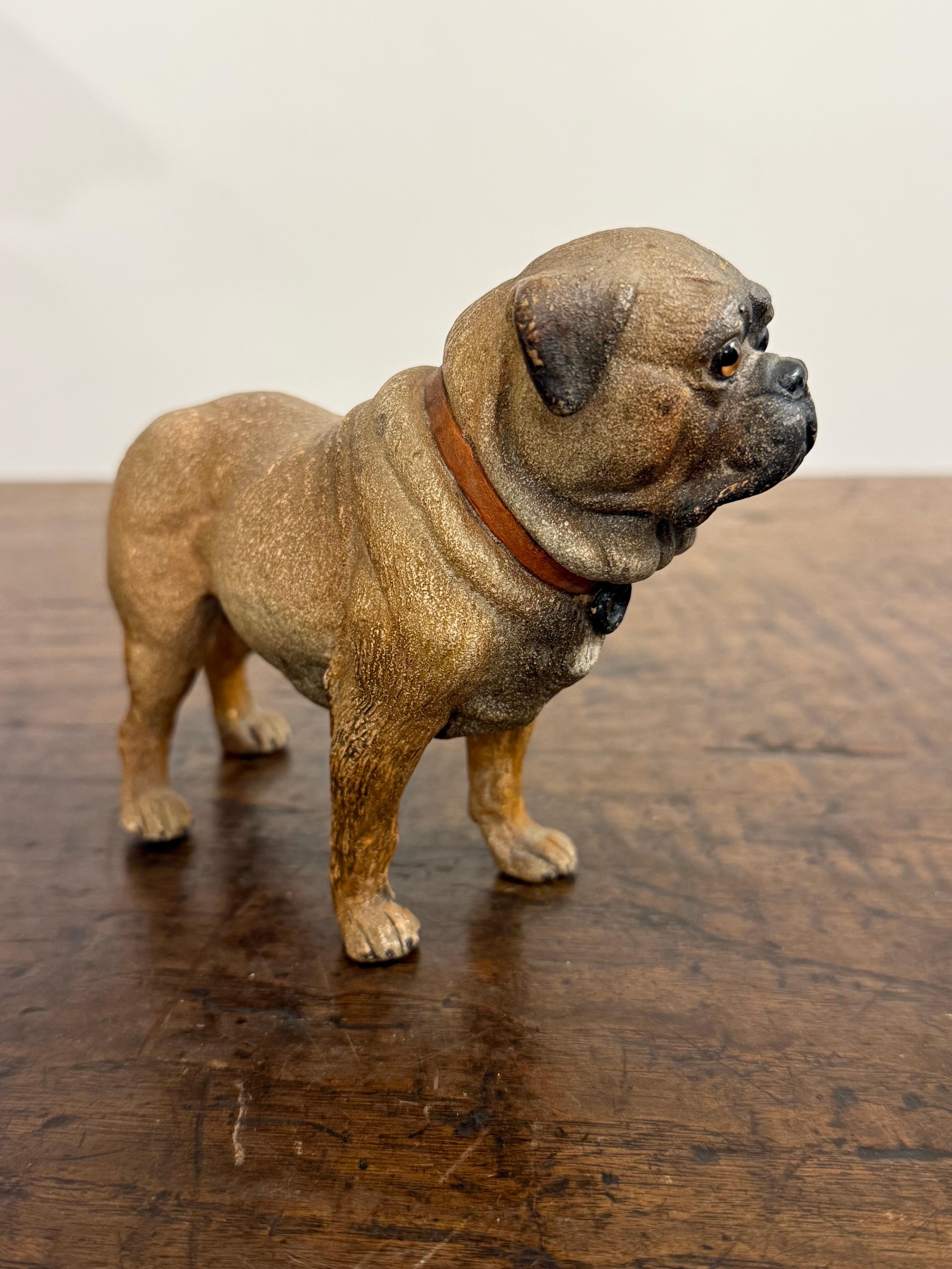 Figura di Mastif in terracotta dipinta in policromia, Francia, XIX secolo in vendita 2