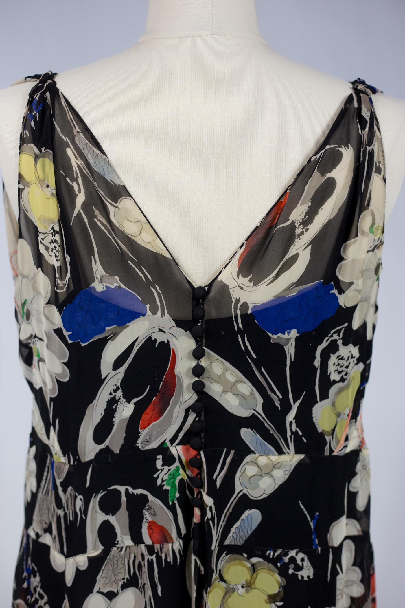 A French Printed Silk Chiffon Dress in the taste of Molyneux Circa 1935/1940 6
