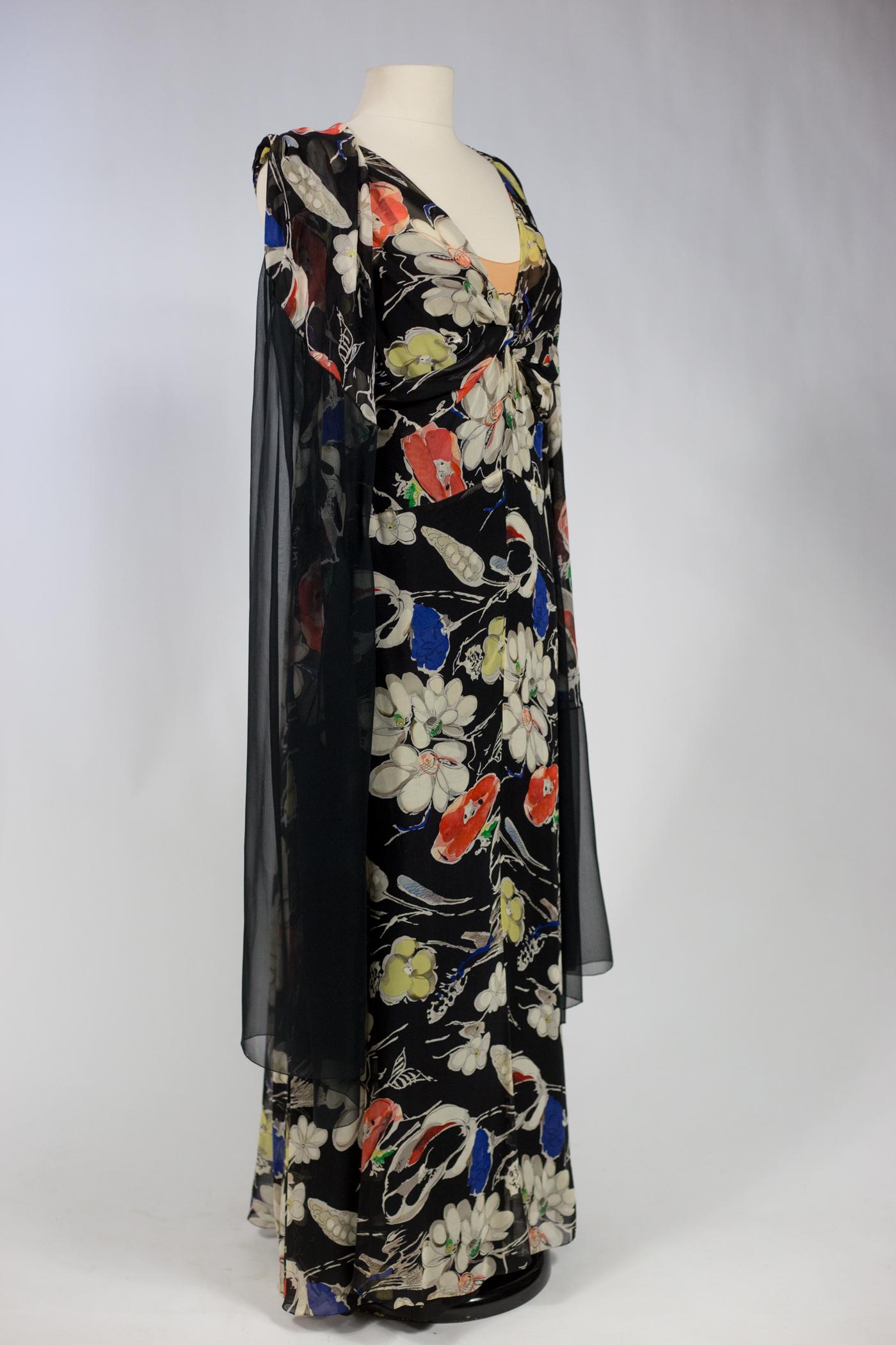 A French Printed Silk Chiffon Dress in the taste of Molyneux Circa 1935/1940 3