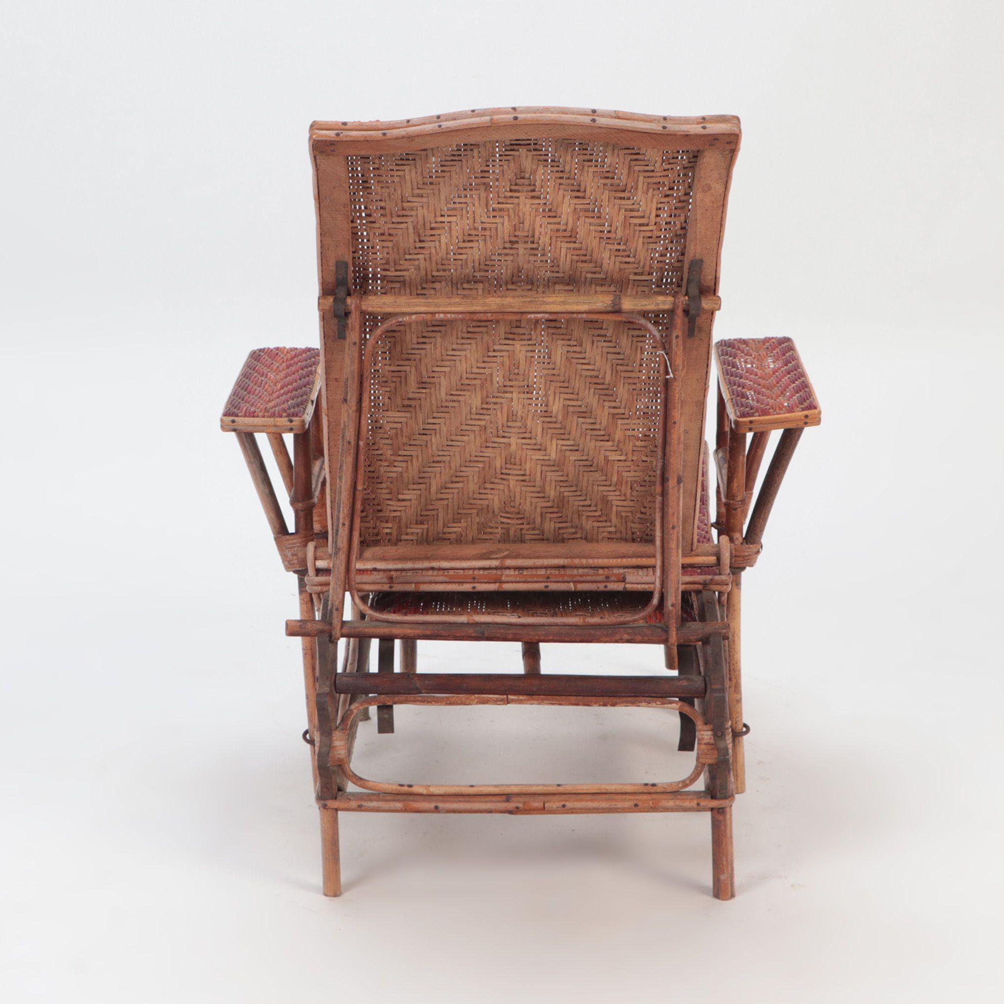 French Rattan Chaise Longue with Orange and Red Stripes, circa 1900 For Sale 3