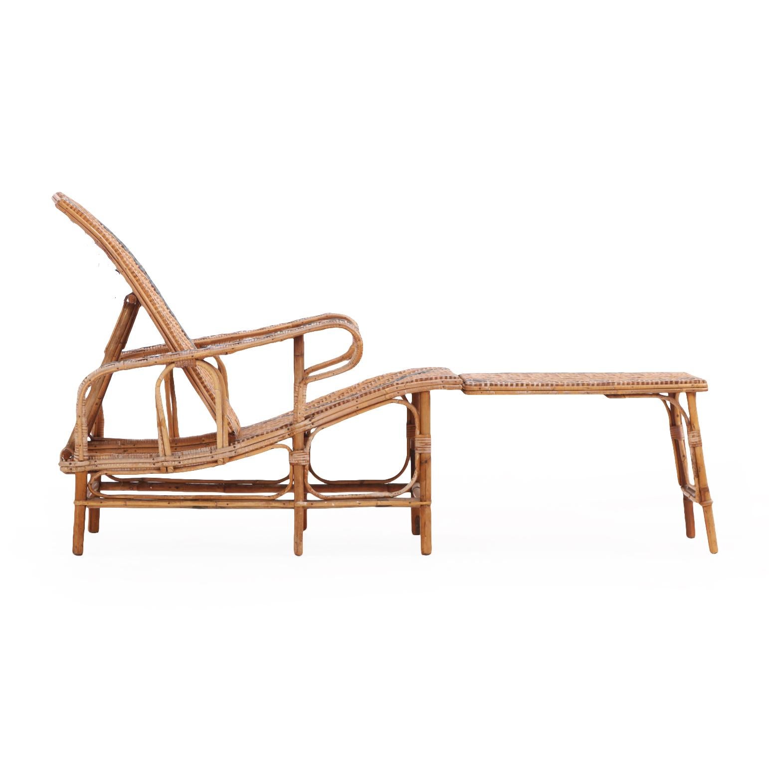 20ième siècle A.I.C., chaise longue en rotin, C. 1900. en vente