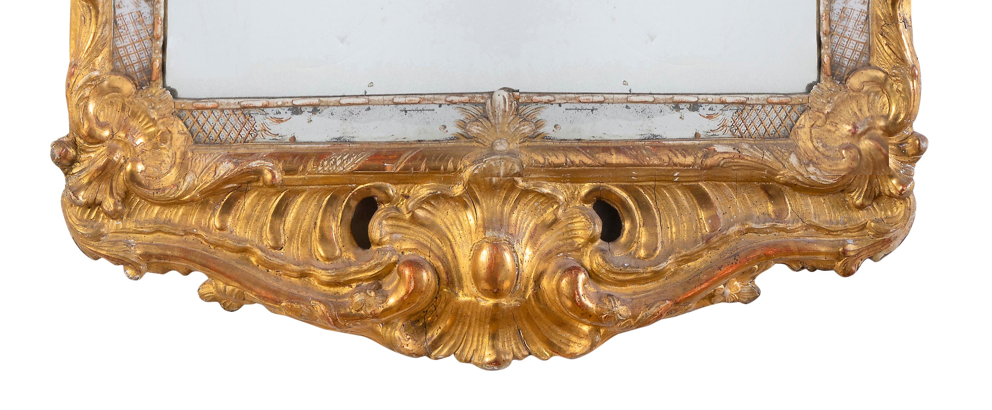 Regency A French Régence Gilt Hall Mirror, 18th Century in vendita