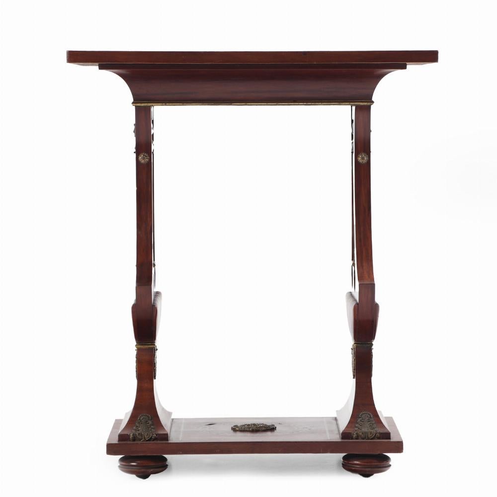 A French Regency style mahogany table, C. 1880. For Sale 1