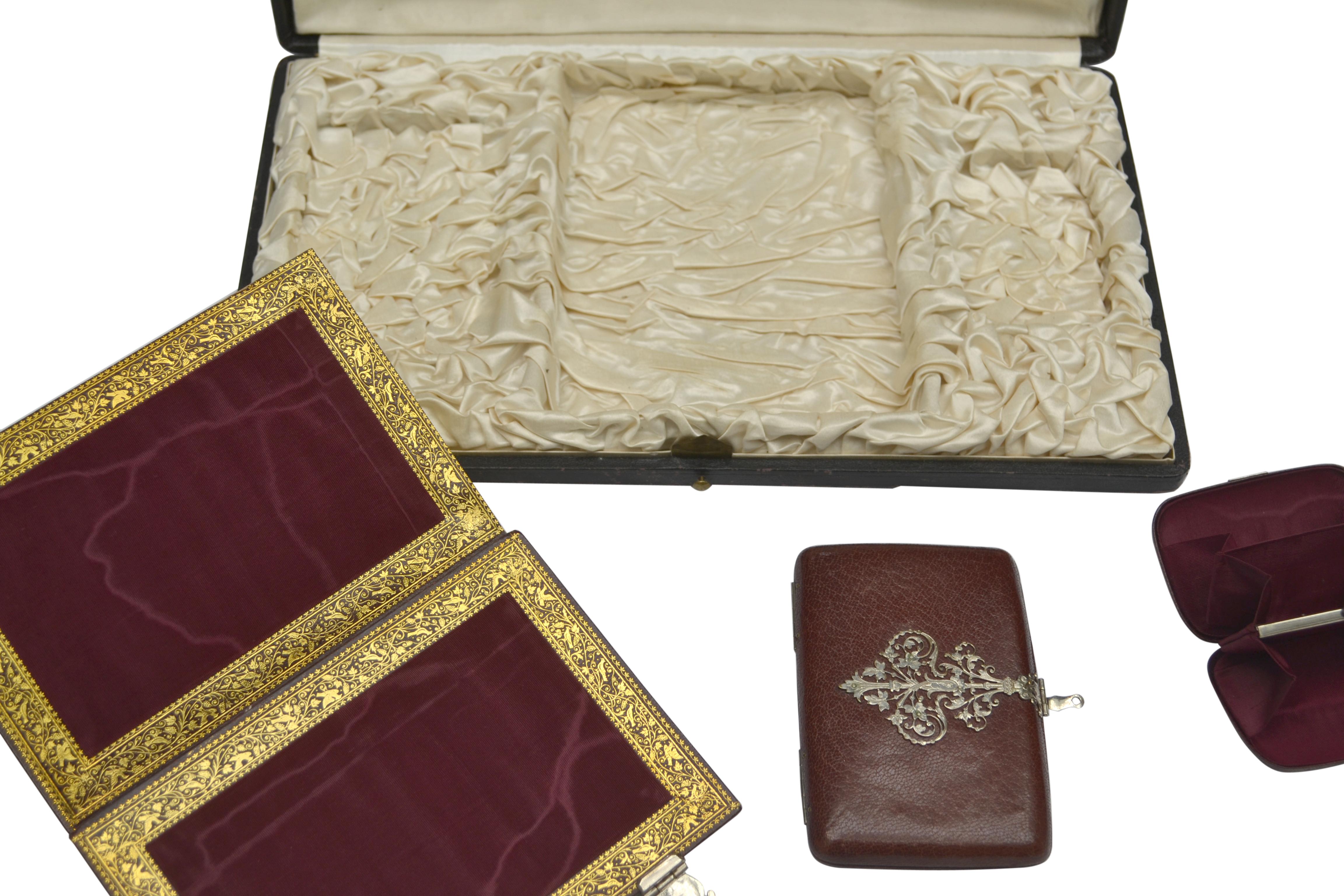 French Roman Missal, Notebook and Coins/Rosary Purse Set Dated 1878 For Sale 2