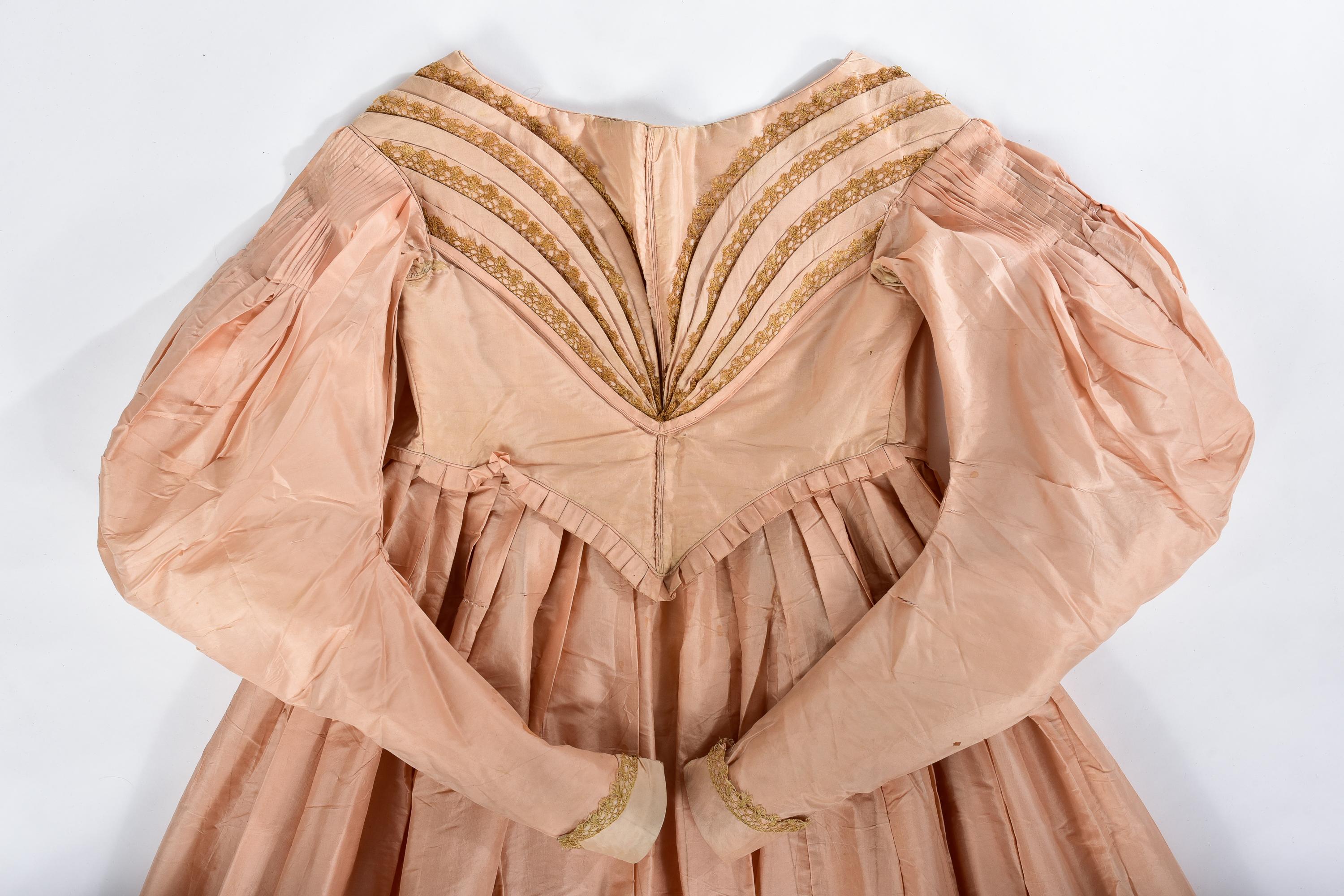 A French Romantic Period taffeta pale pink Taffeta Dress- France Circa 1835-1840 4