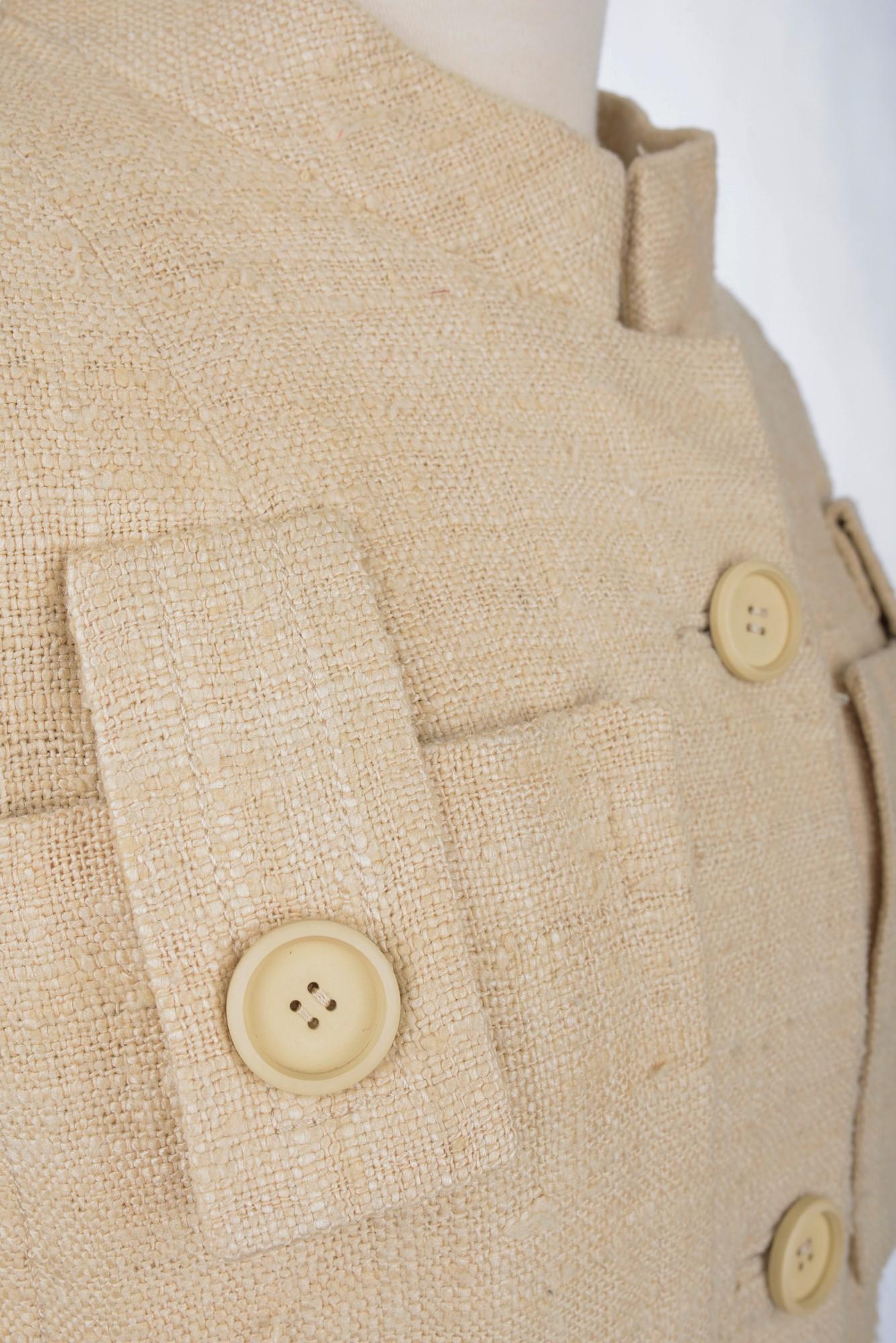  A French Safari Jacket In Beige Linen And Silk Toile Circa 1968-1972 7