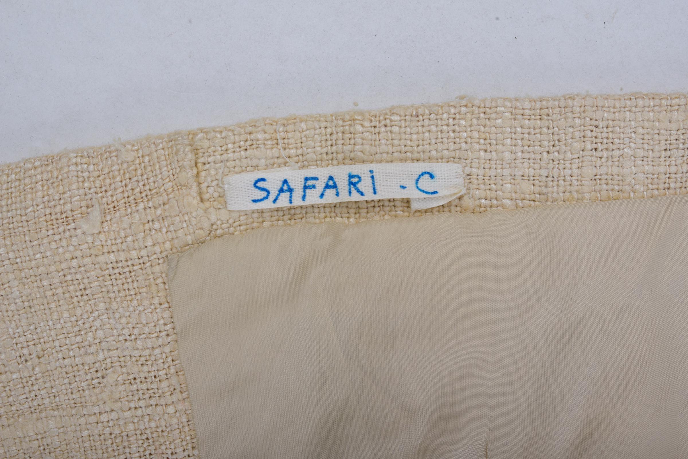  A French Safari Jacket In Beige Linen And Silk Toile Circa 1968-1972 In Good Condition In Toulon, FR