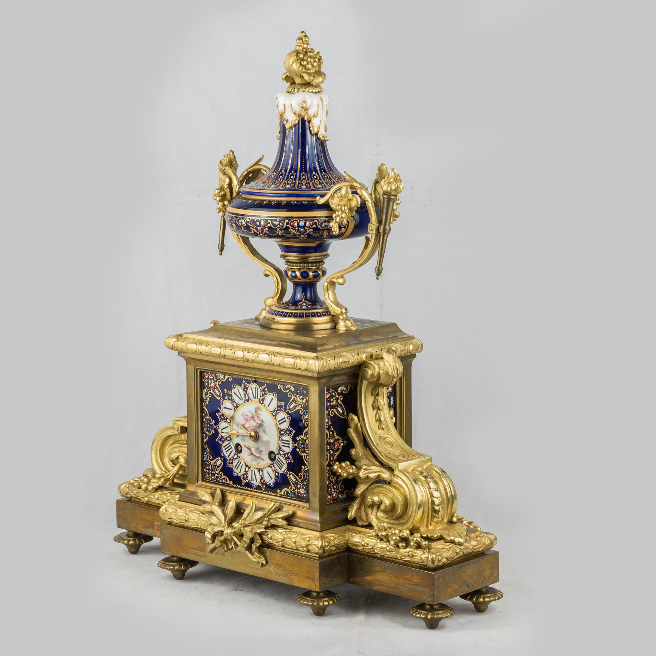 French Sèvres-style Gilt Bronze and Jeweled Porcelain Clock Set In Good Condition For Sale In New York, NY