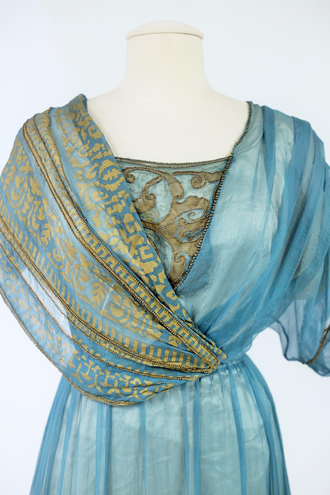 A French Sultana Evening Chiffon Dress Signed F. Kayser Circa 1915 In Good Condition In Toulon, FR