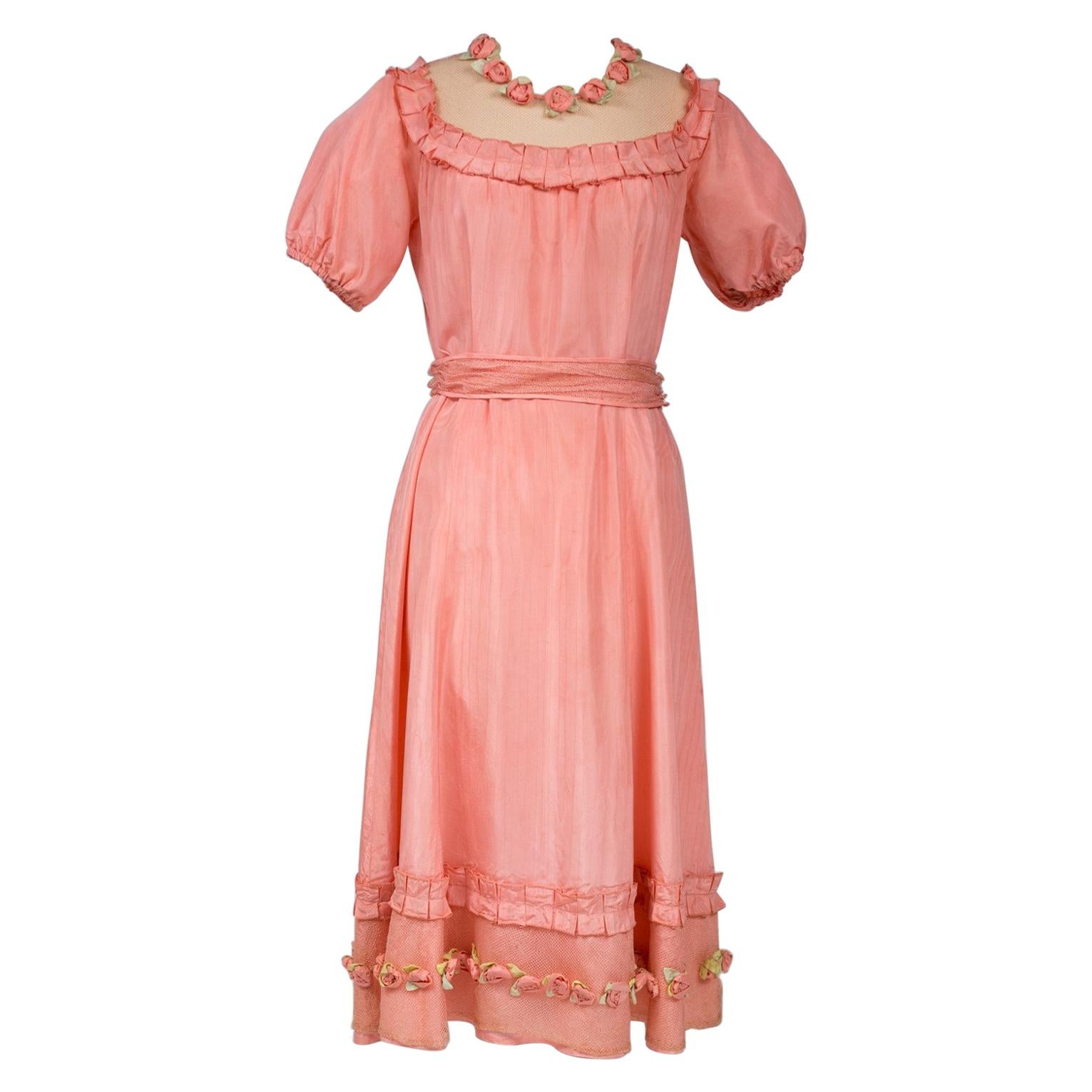 A French Summer Dress In Rayonne Taffeta Fabric Circa 1920/1930