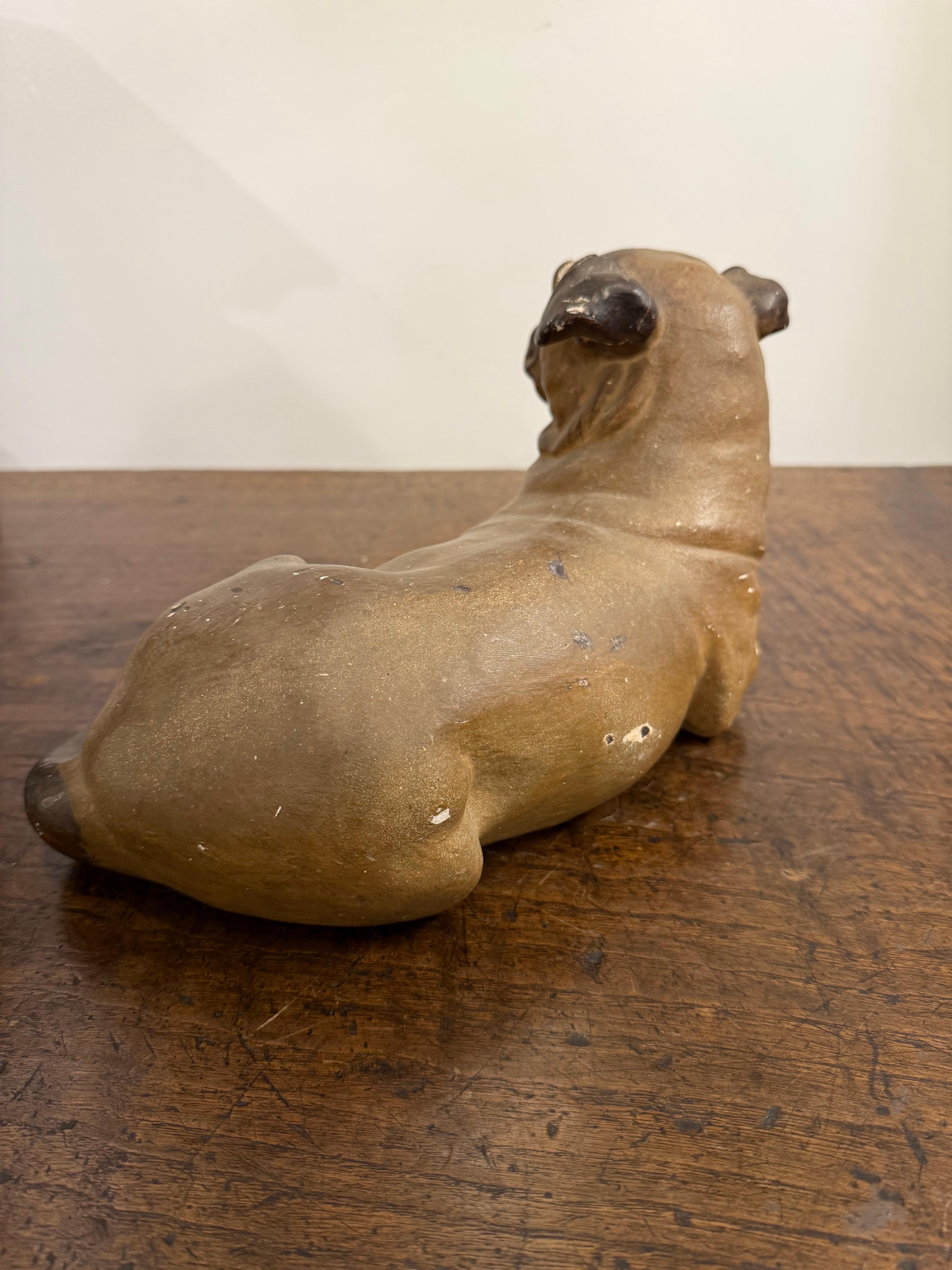 Terracotta Carlino francese in terracotta, XIX secolo in vendita