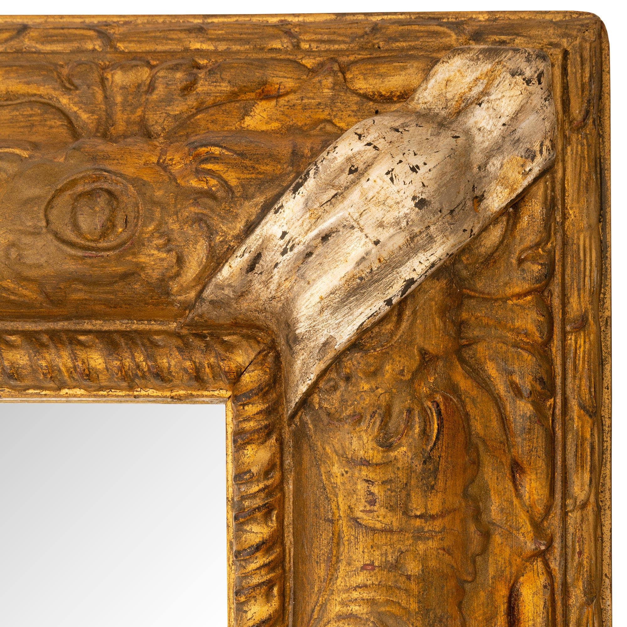 20ième siècle Miroir français du début du siècle, de style Louis XVI, avec des feuilles d'argent et de méca. en vente