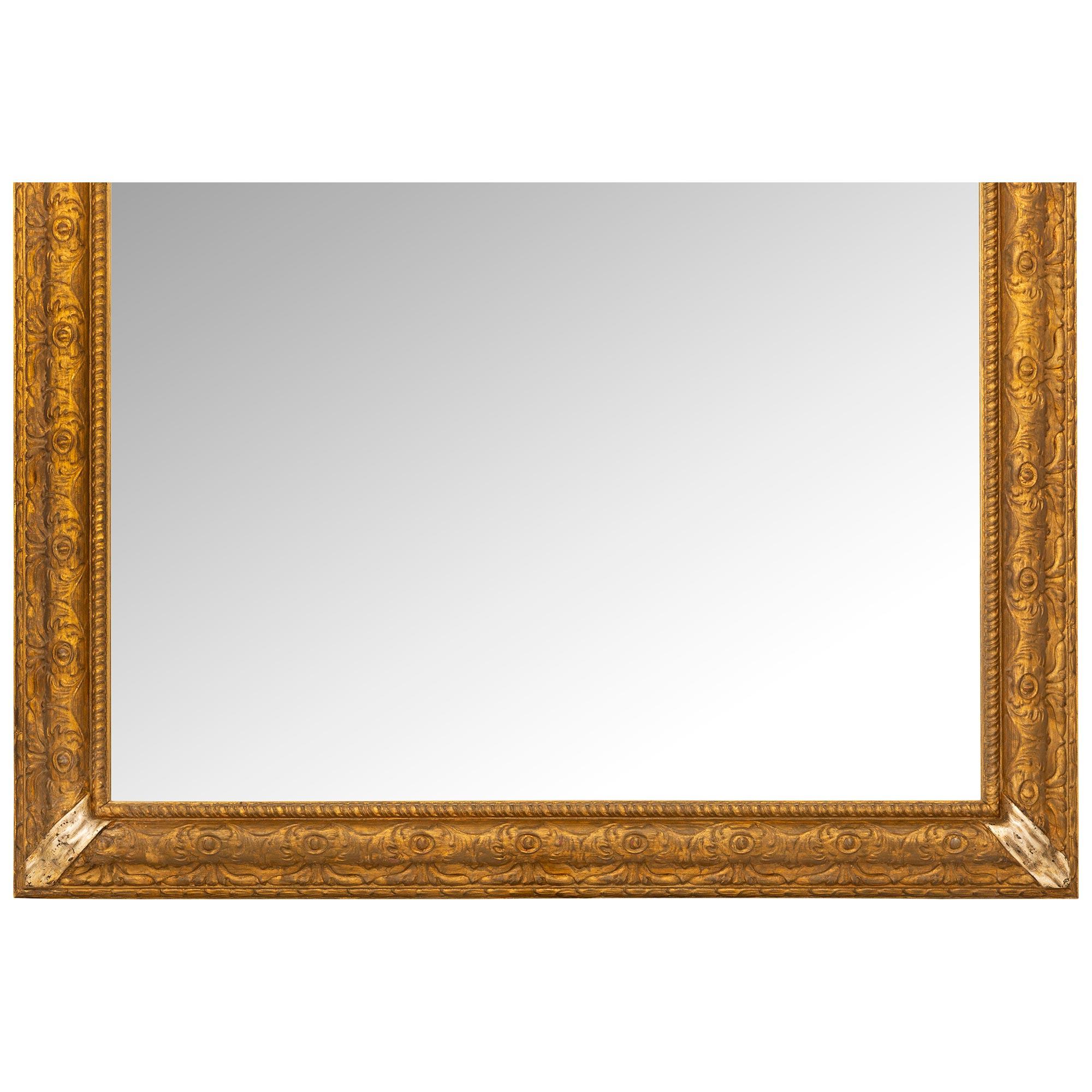 Miroir français du début du siècle, de style Louis XVI, avec des feuilles d'argent et de méca. en vente 2