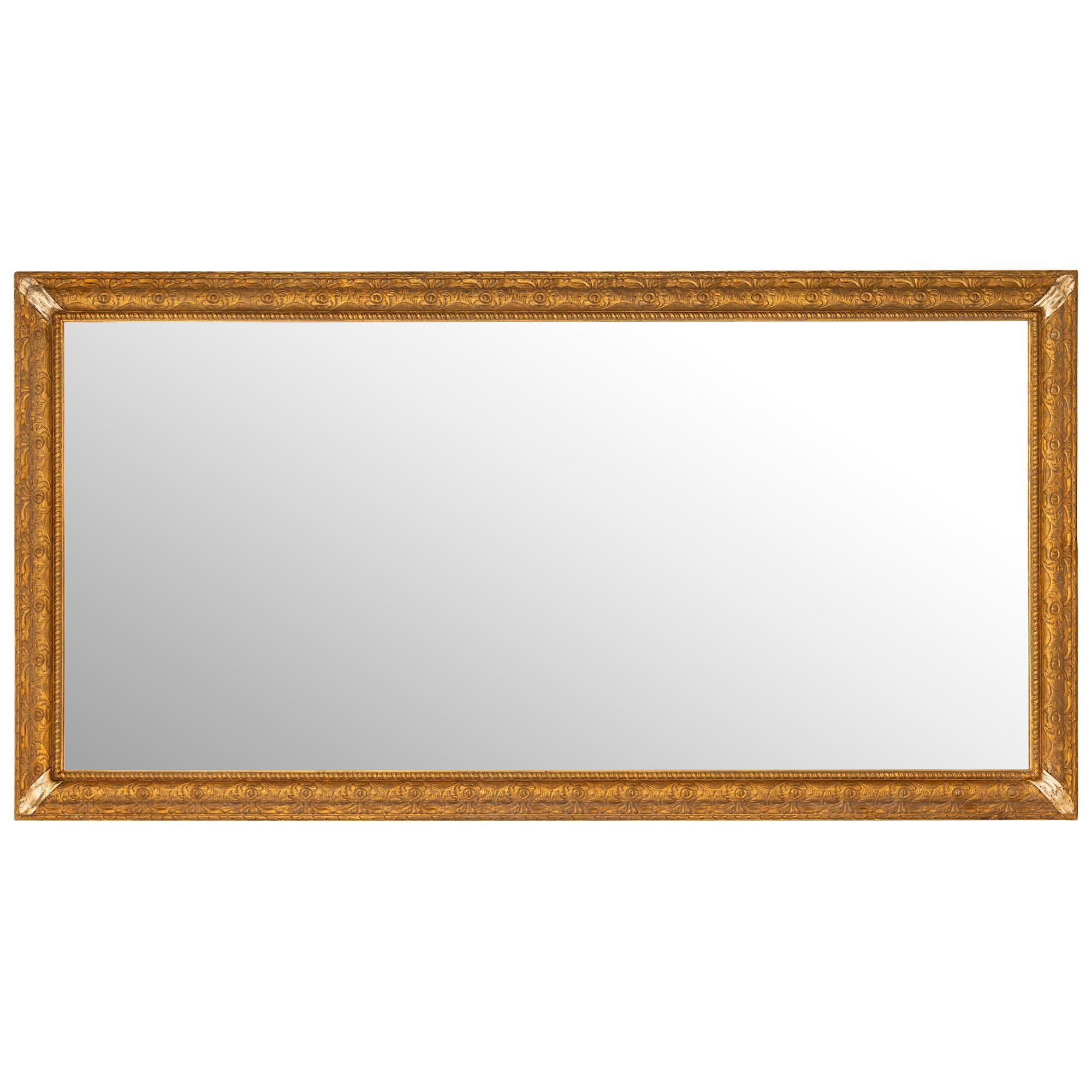 Miroir français du début du siècle, de style Louis XVI, avec des feuilles d'argent et de méca. en vente 3