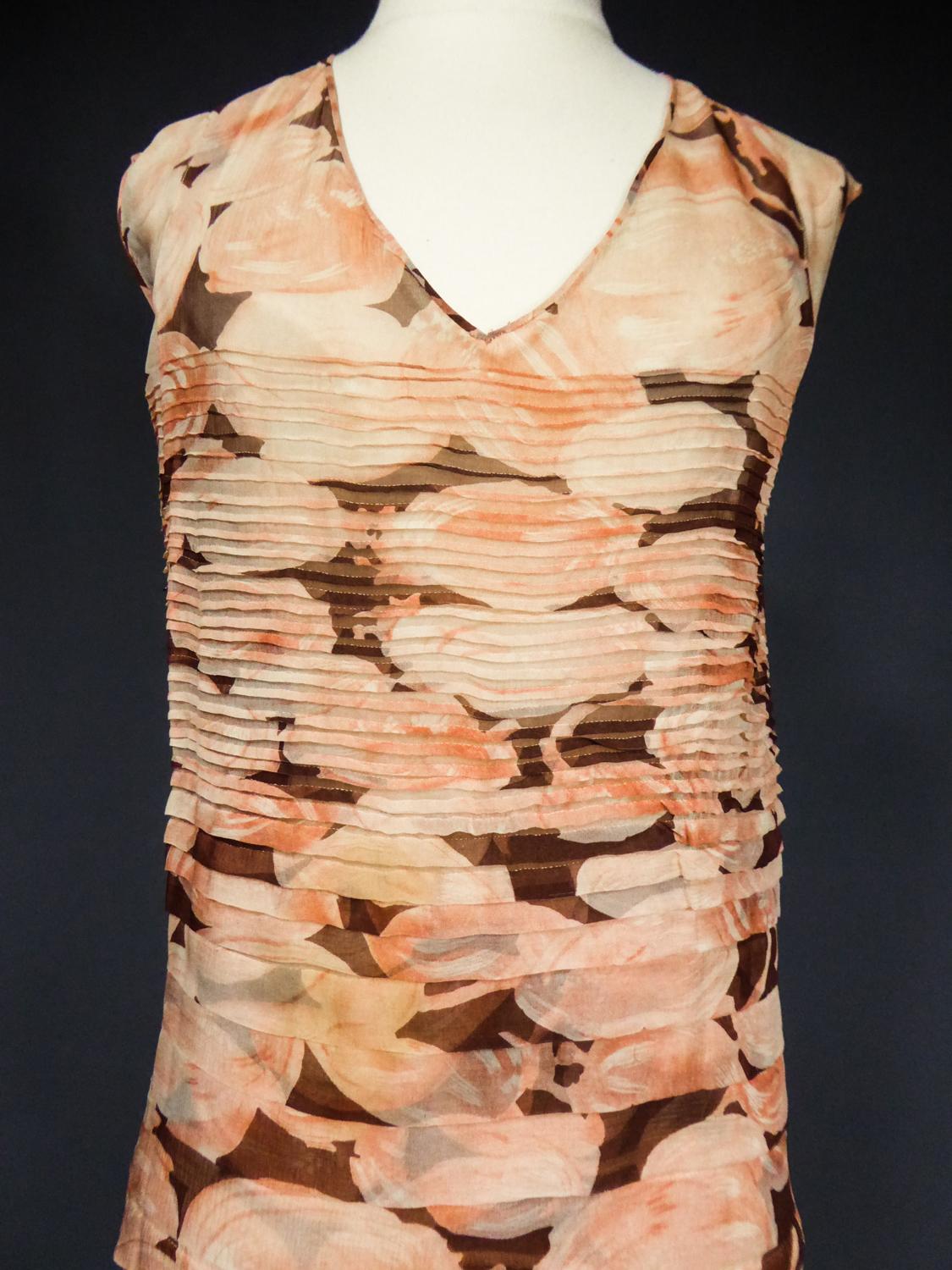 A French Printed Chiffon Couture Dress Circa 1930/1940 In Good Condition For Sale In Toulon, FR