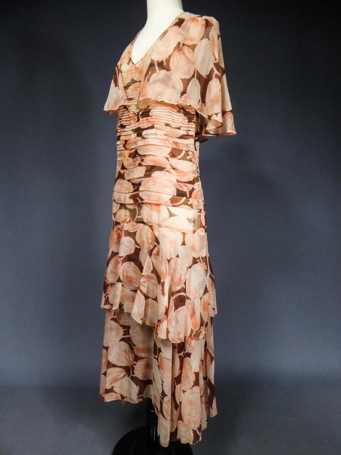 A French Printed Chiffon Couture Dress Circa 1930/1940 For Sale 4