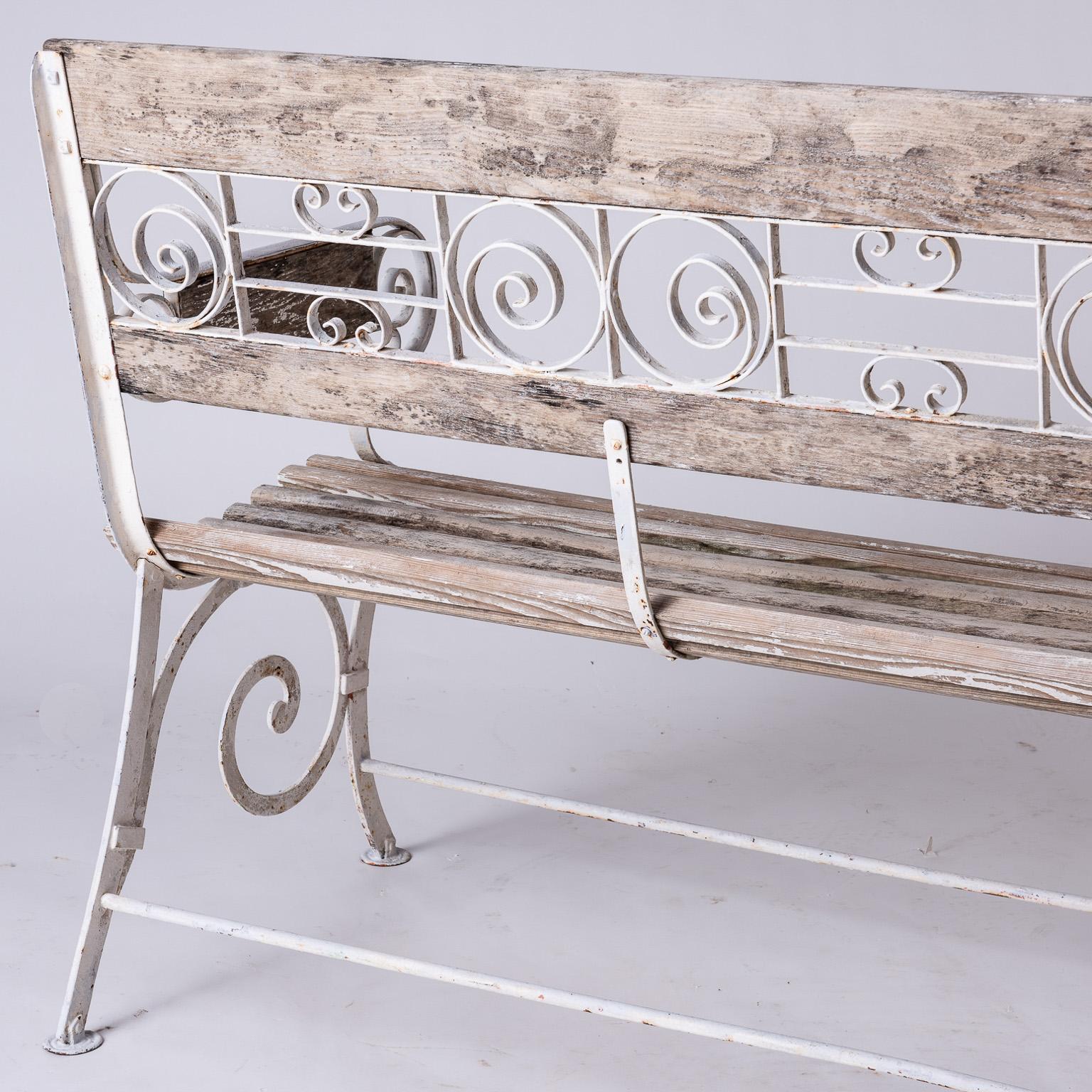 French Wood and Wrought Iron Garden Bench, circa 1900 4
