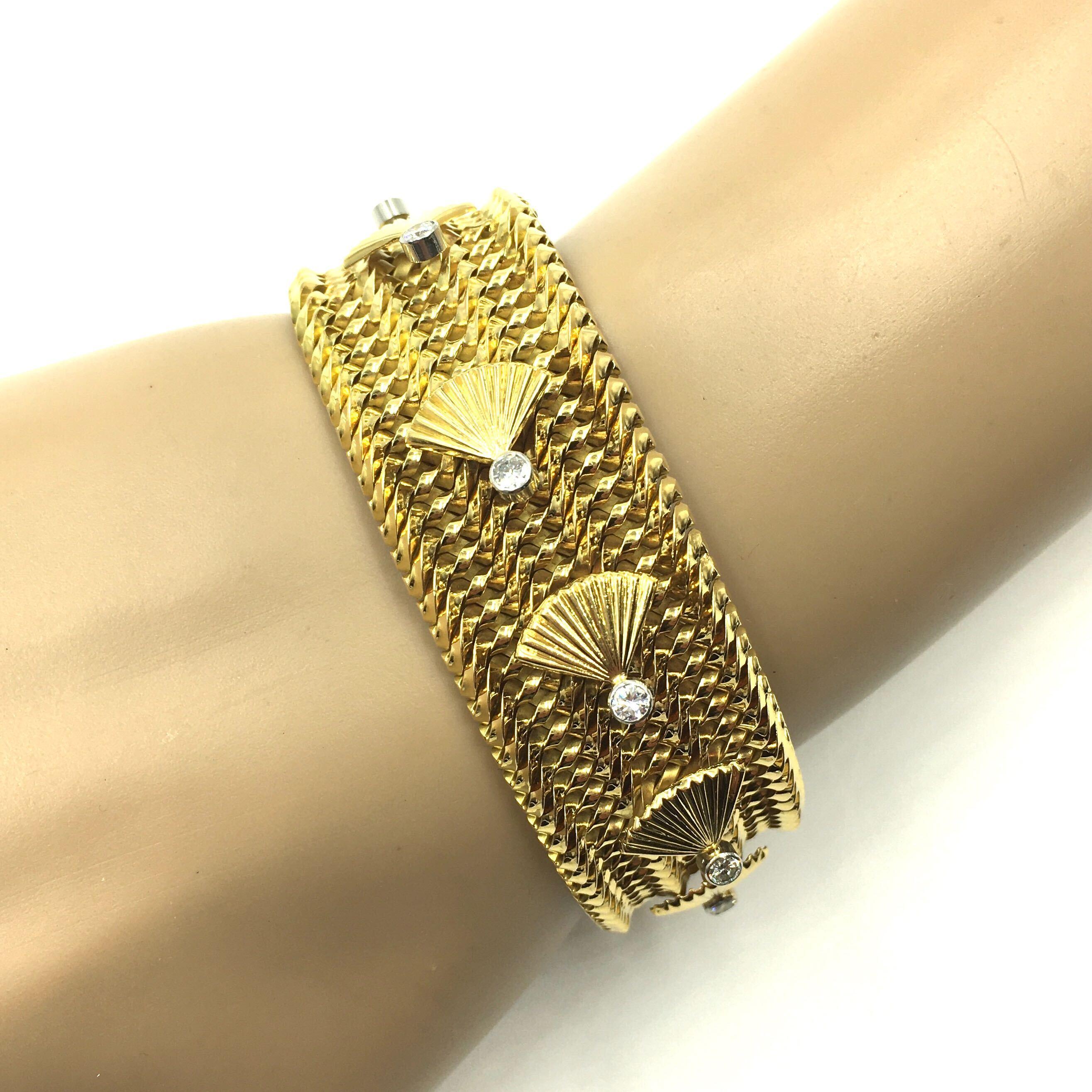 French Yellow Gold and Diamond Bracelet In Good Condition In New York, NY