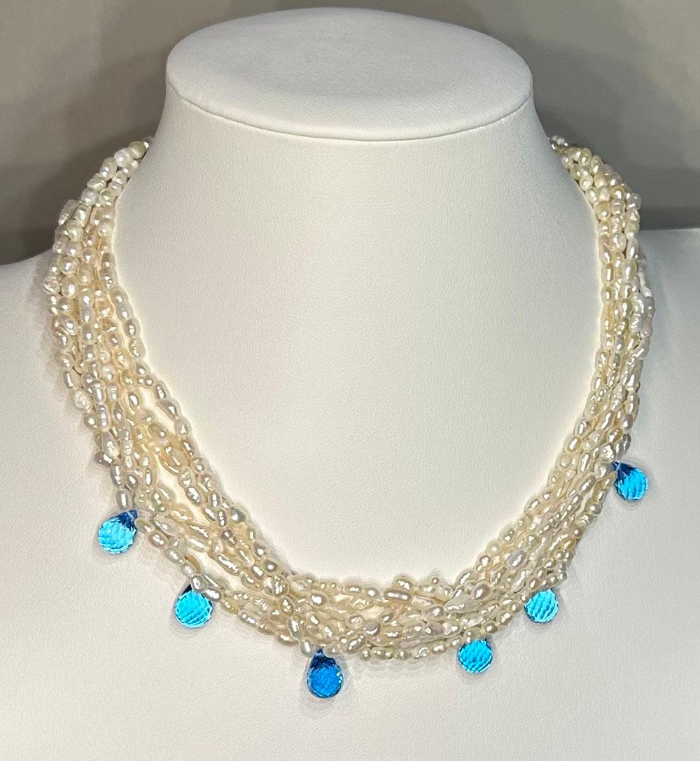 A Freshwater Keishi Pearl Necklace with Topaz Briolettes In New Condition For Sale In Coupeville, WA