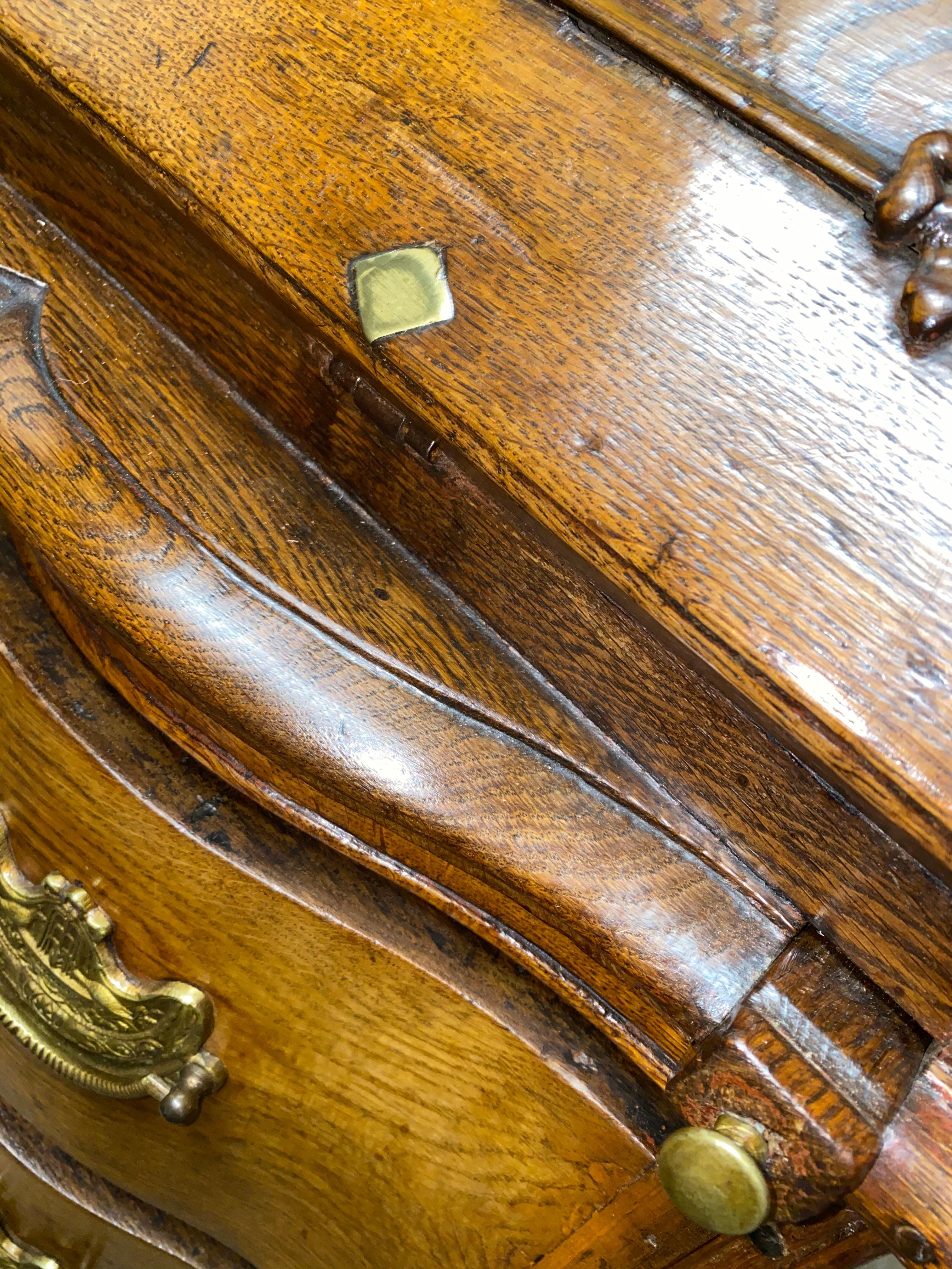 Frisian Baroque Oakwood Bureau, Mid-18th Century For Sale 2