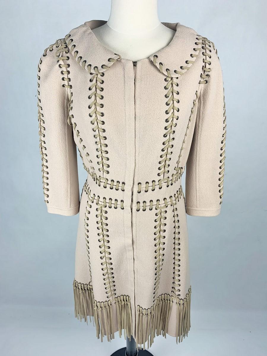 Un vestido de crepé lentisco de Louis Vuitton Couture - France Circ en Bueno estado para la venta en Toulon, FR
