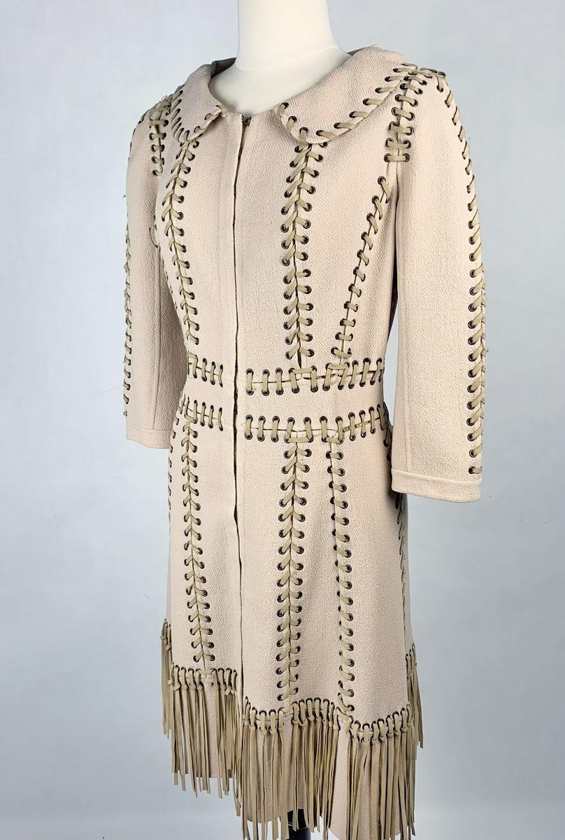De las mujeres Un vestido de crepé lentisco de Louis Vuitton Couture - France Circ en venta