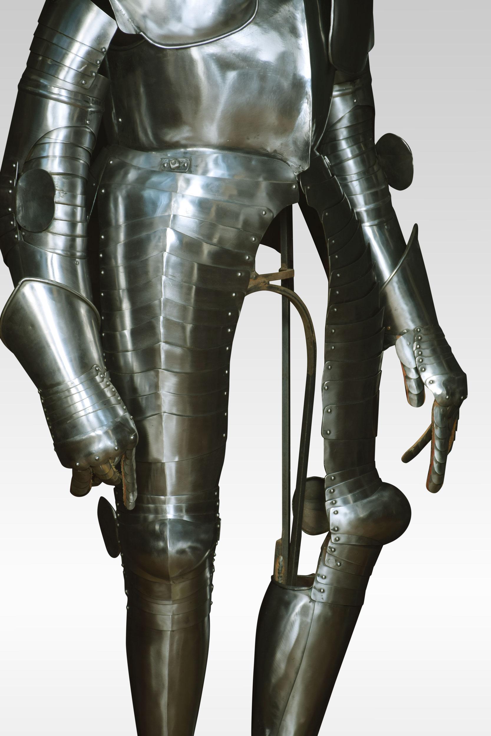 Français Tenue complète d'armure de cuirassier dans le style du 17ème siècle en vente