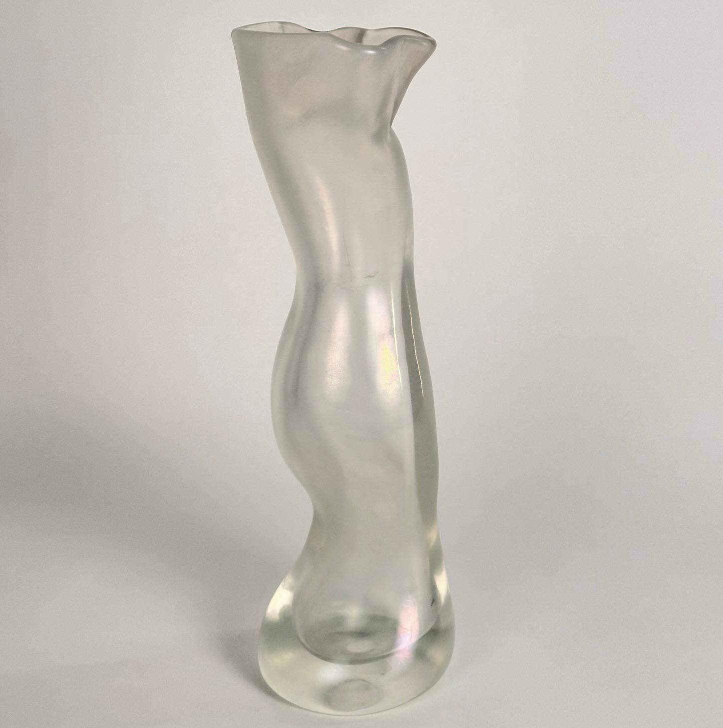 Eine Vase aus Murano-Glas von Fulvio Bianconi für Venini... Unterzeichnet (Ende des 20. Jahrhunderts) im Angebot