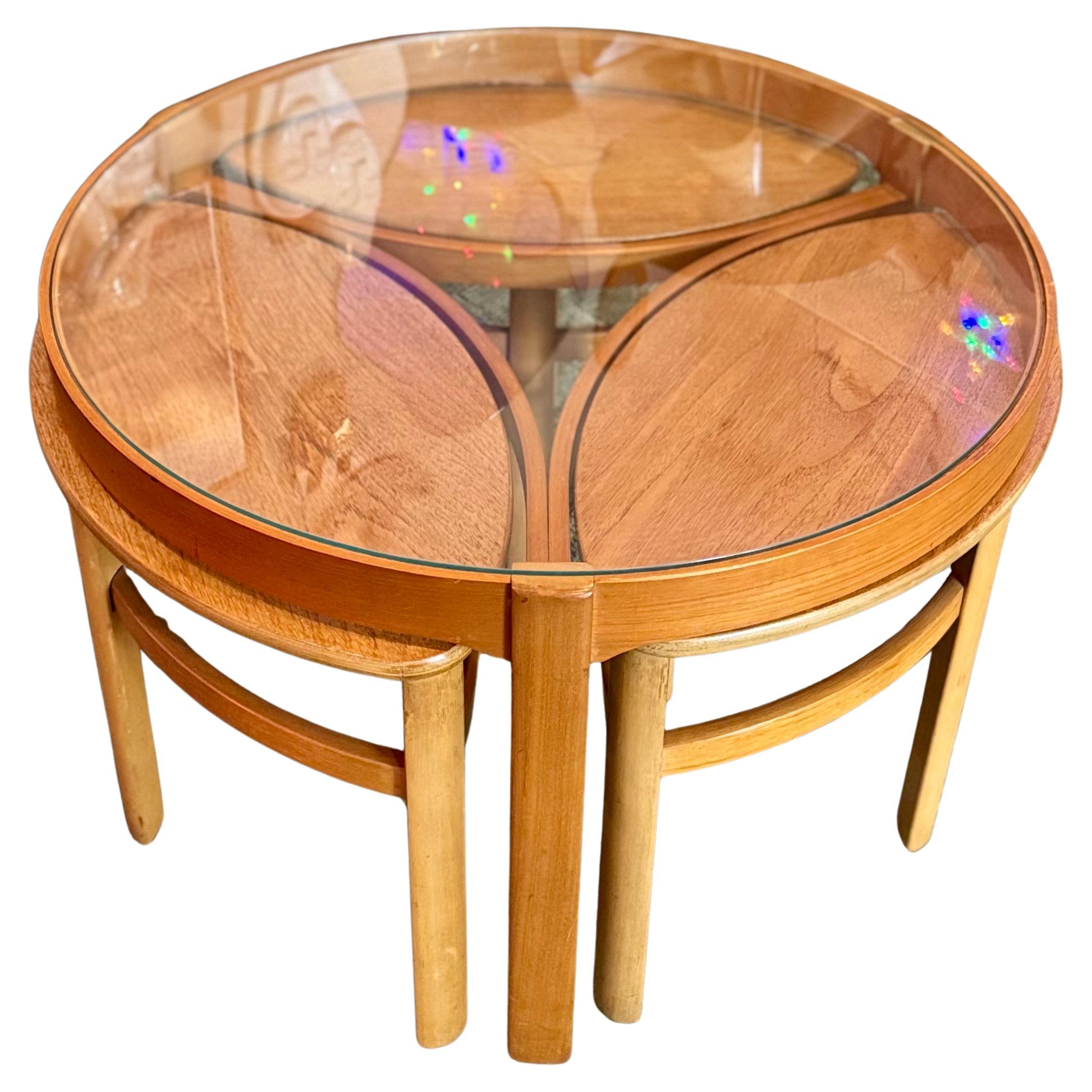 A functional Astro teak and glass coffee table by Nathan Furniture, circa 1960s en venta