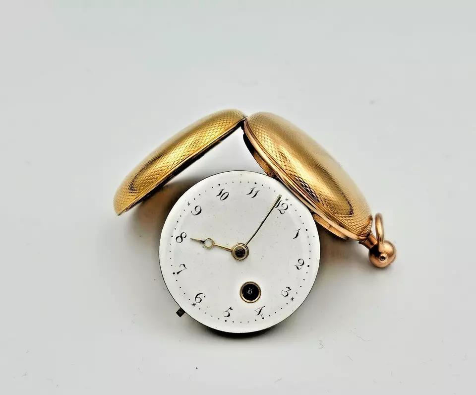 Antique 18k Gold Verge Fusee Full Hunter Pocket Watch – London 1807 For Sale 8