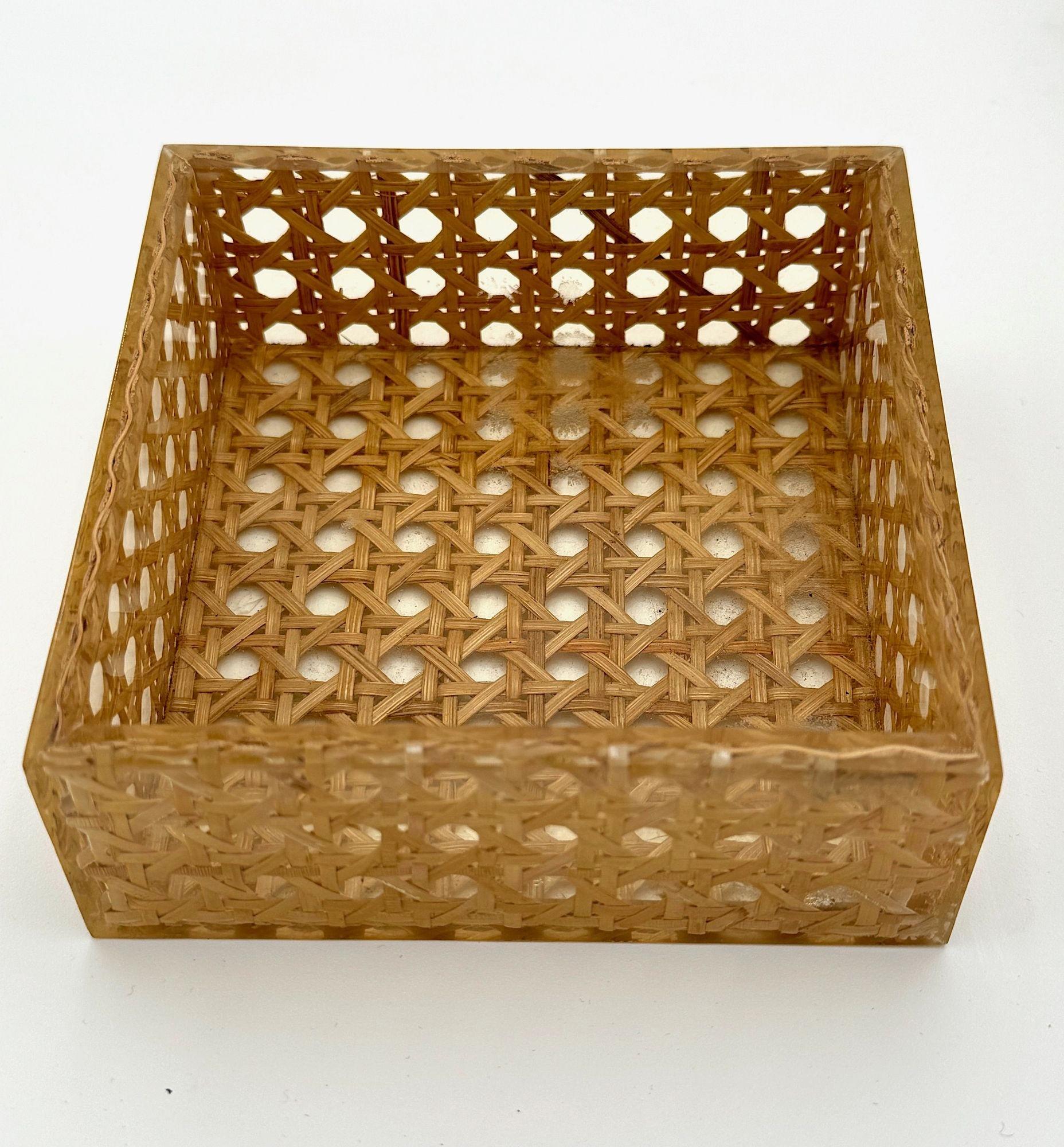 A Gabriella Crespi style Italian 1970s lucite and woven rattan two box set For Sale 12