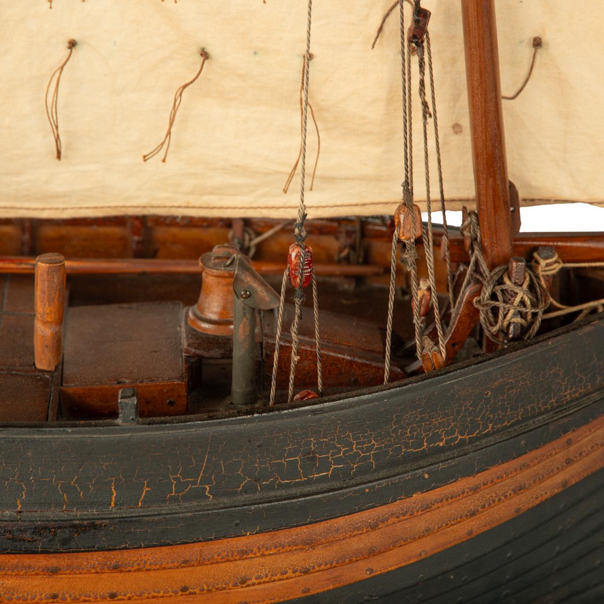 Un lugre Hastings con aparejo de foque hacia 1880 en venta 3