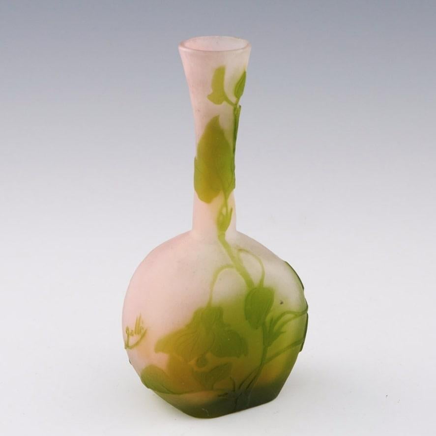Galle Cameo Glass Banjo Vase, c1912 1