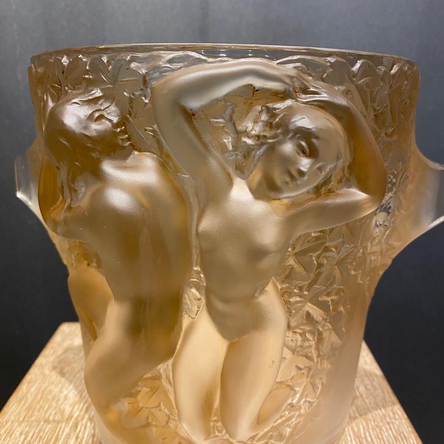 A Ganymede Champagne Bucket by Maison Lalique  For Sale 2