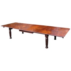 Generously Proportioned William iv Mahogany Extending Dining Table