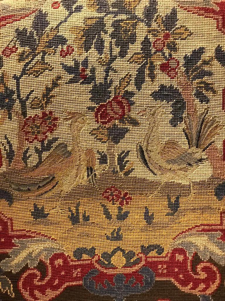 George I / George II Tapestry Gainsborough Style Chair, 1725-1735 In Good Condition For Sale In Lincoln, GB