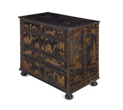 George I/II Lacquered and Japanned Chest of Drawers 18th Century, Stunning
